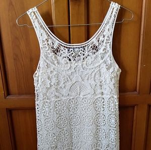Lauren Condrad dress. Size M, Ivory embroidered